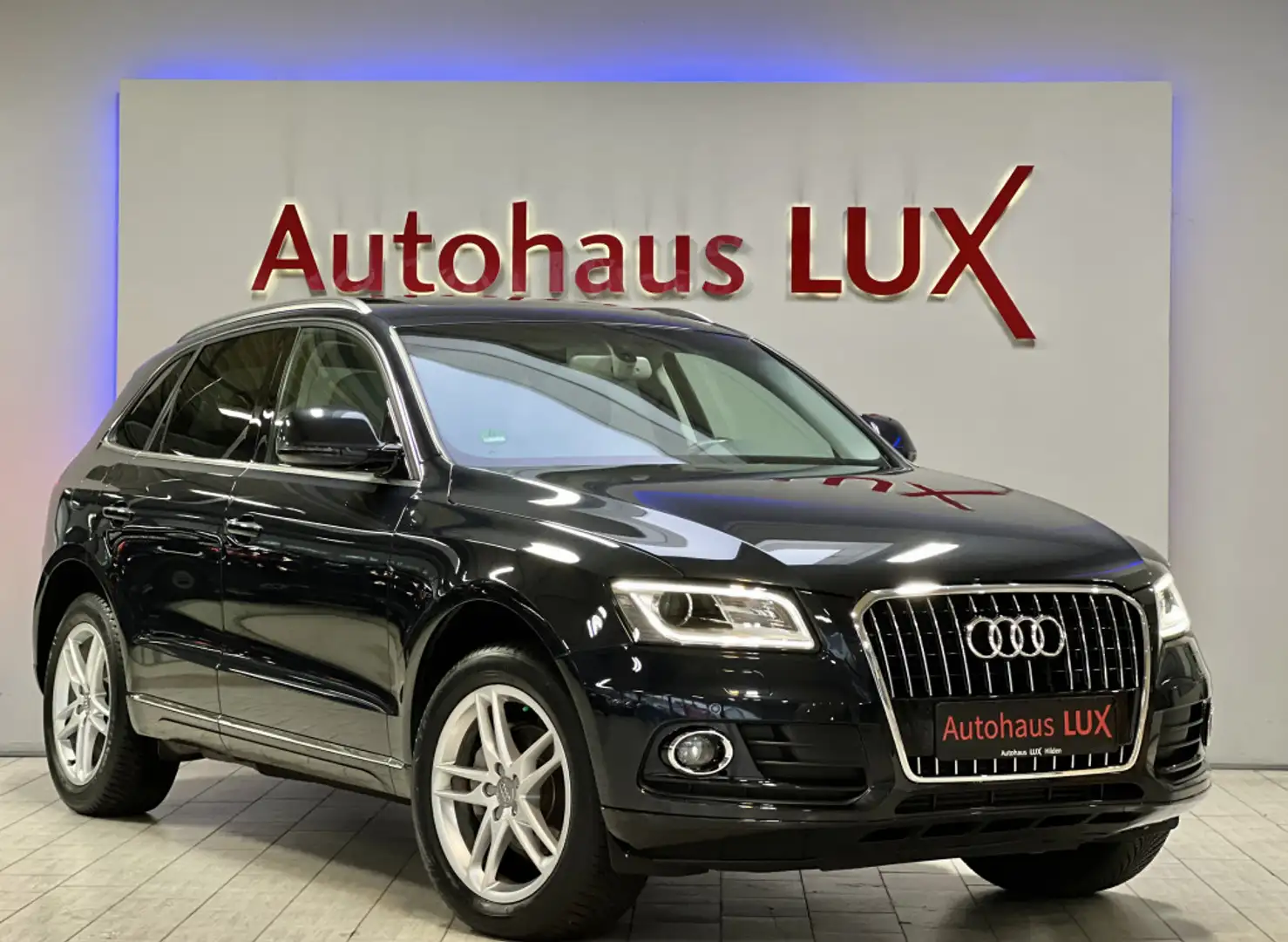 Audi Q5 TFSI*PANO*B&O*MEMORY*LEDER*LED*SPURHALTE*VOLL Blau - 1
