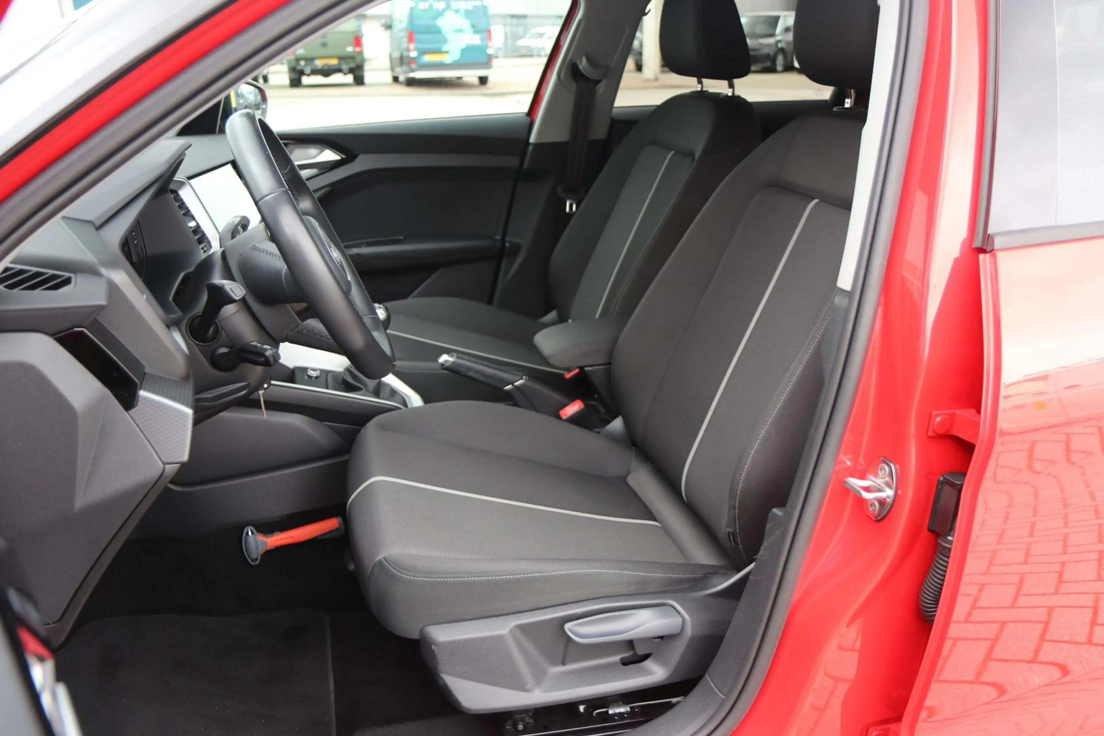 Audi A1 Sportback 25 TFSI 95pk Pro Line | Stoelverwarming — photo 4