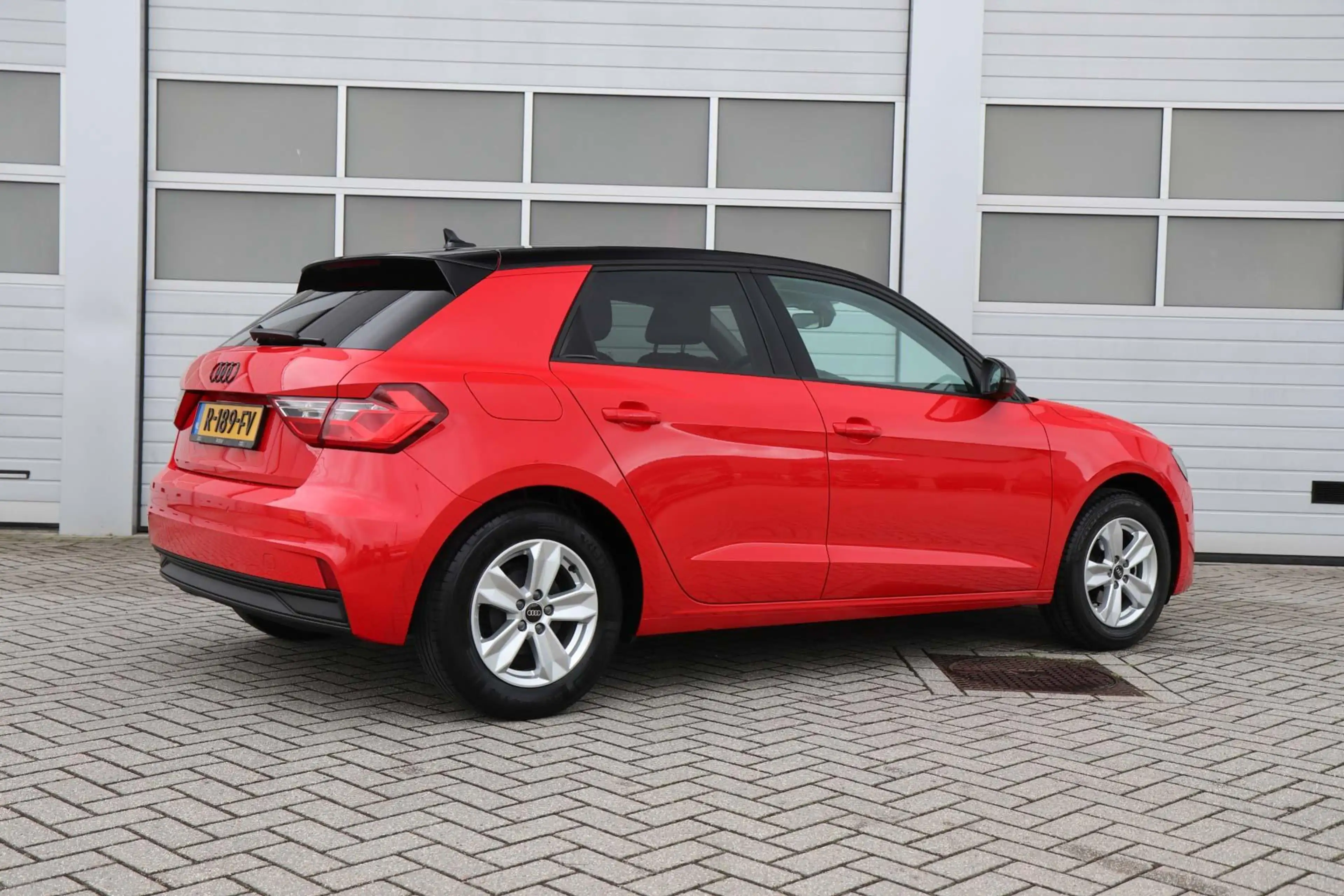 Audi A1 Sportback 25 TFSI 95pk Pro Line | Stoelverwarming — photo 2