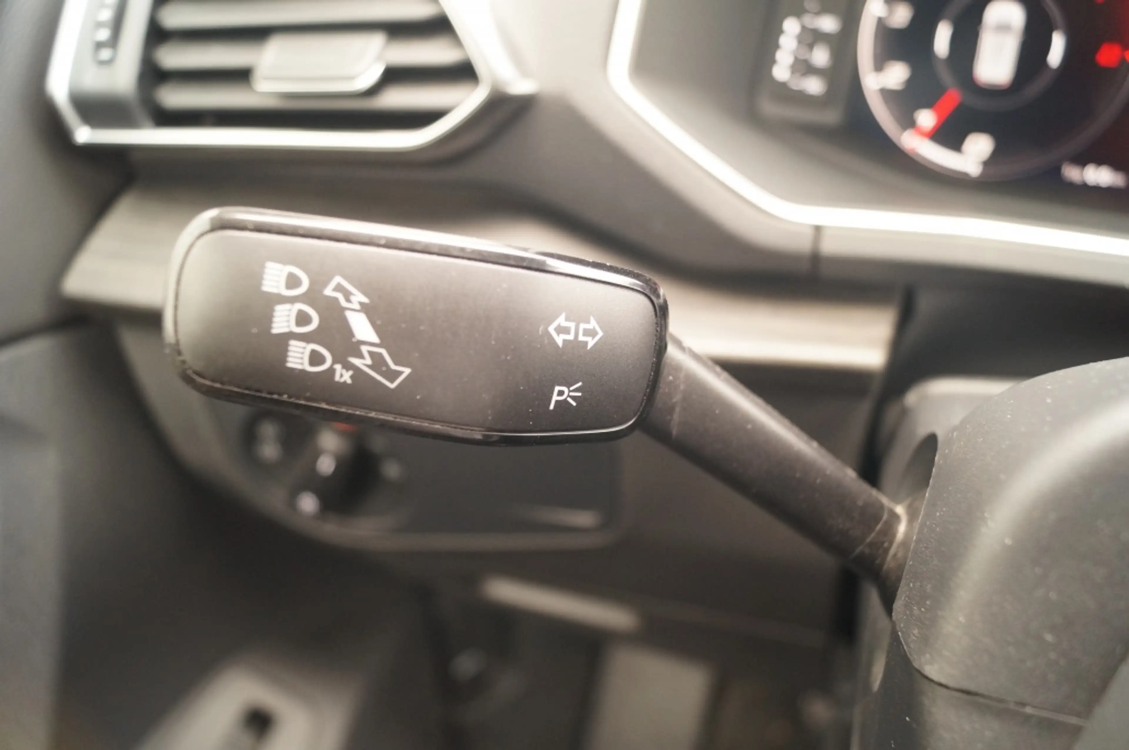 SEAT Tarraco 1.5 TSI Xcell Bns In — photo 17