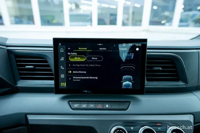 Renault Master view 10