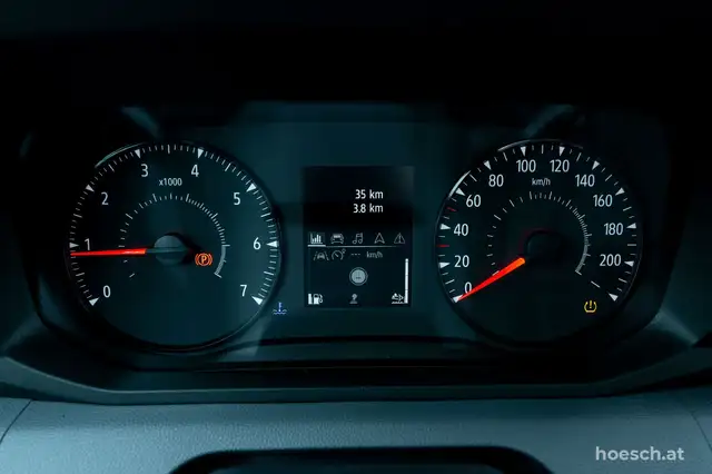 Renault Master view 6