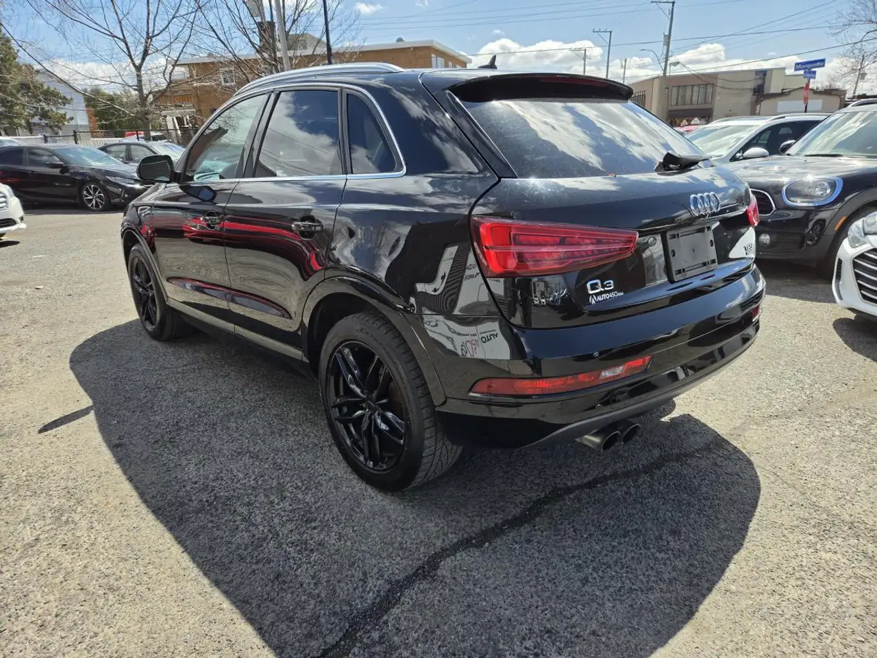 Audi Q3 photo Audi Q3