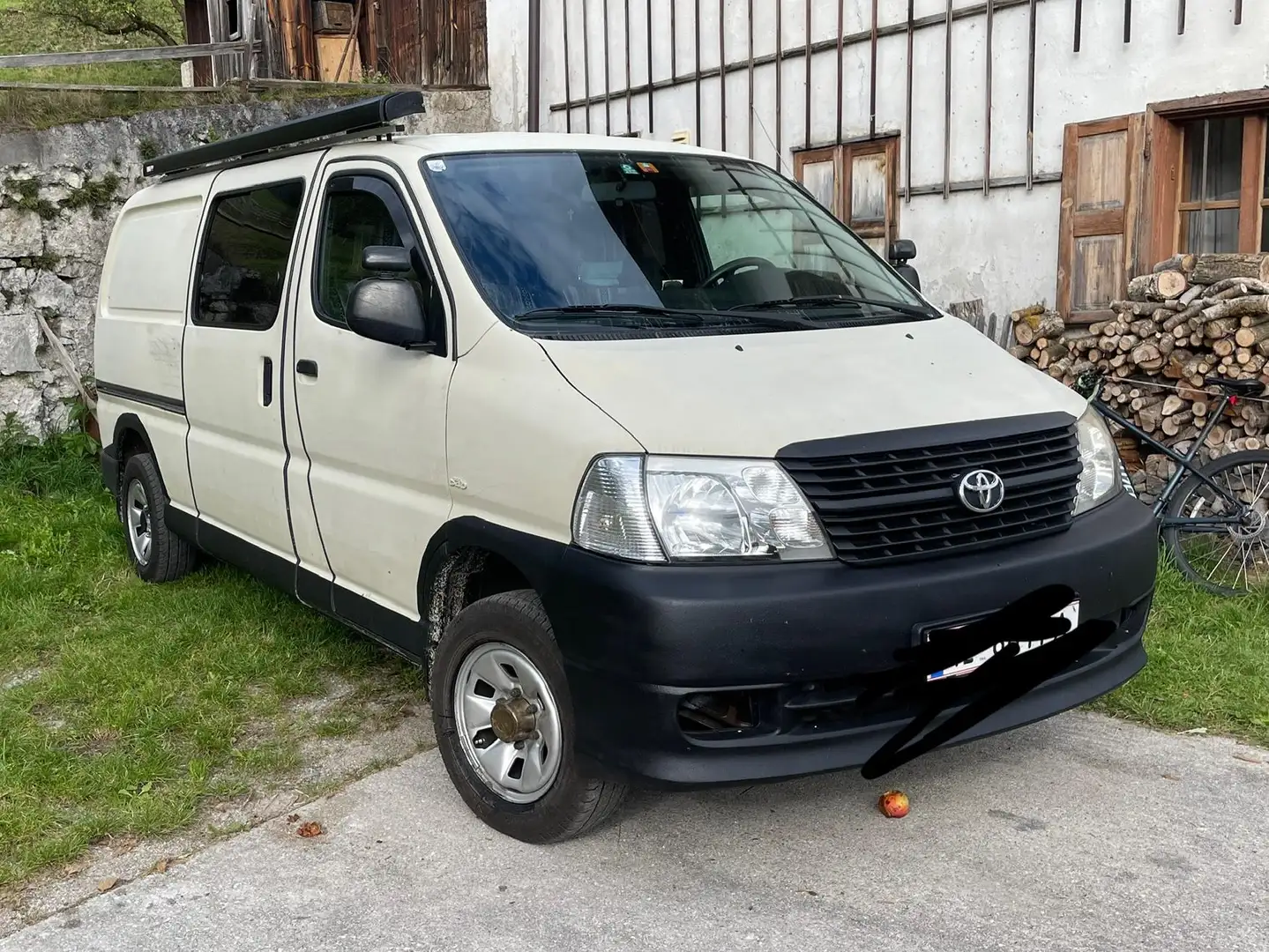 Toyota Hiace Lang 4x4 Allrad 117ps. 2.5 L bj. 2011 Beżowy - 1