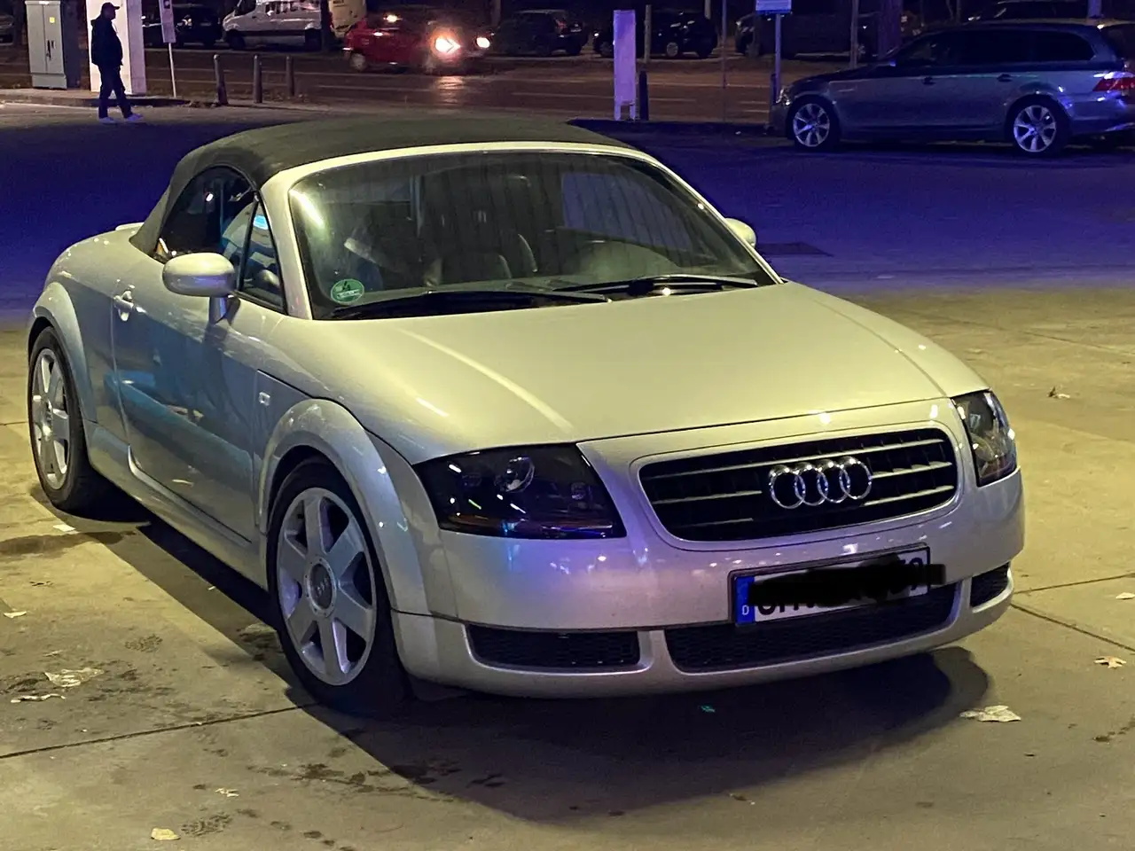Audi TT Roadster 1.8 T, foto 1