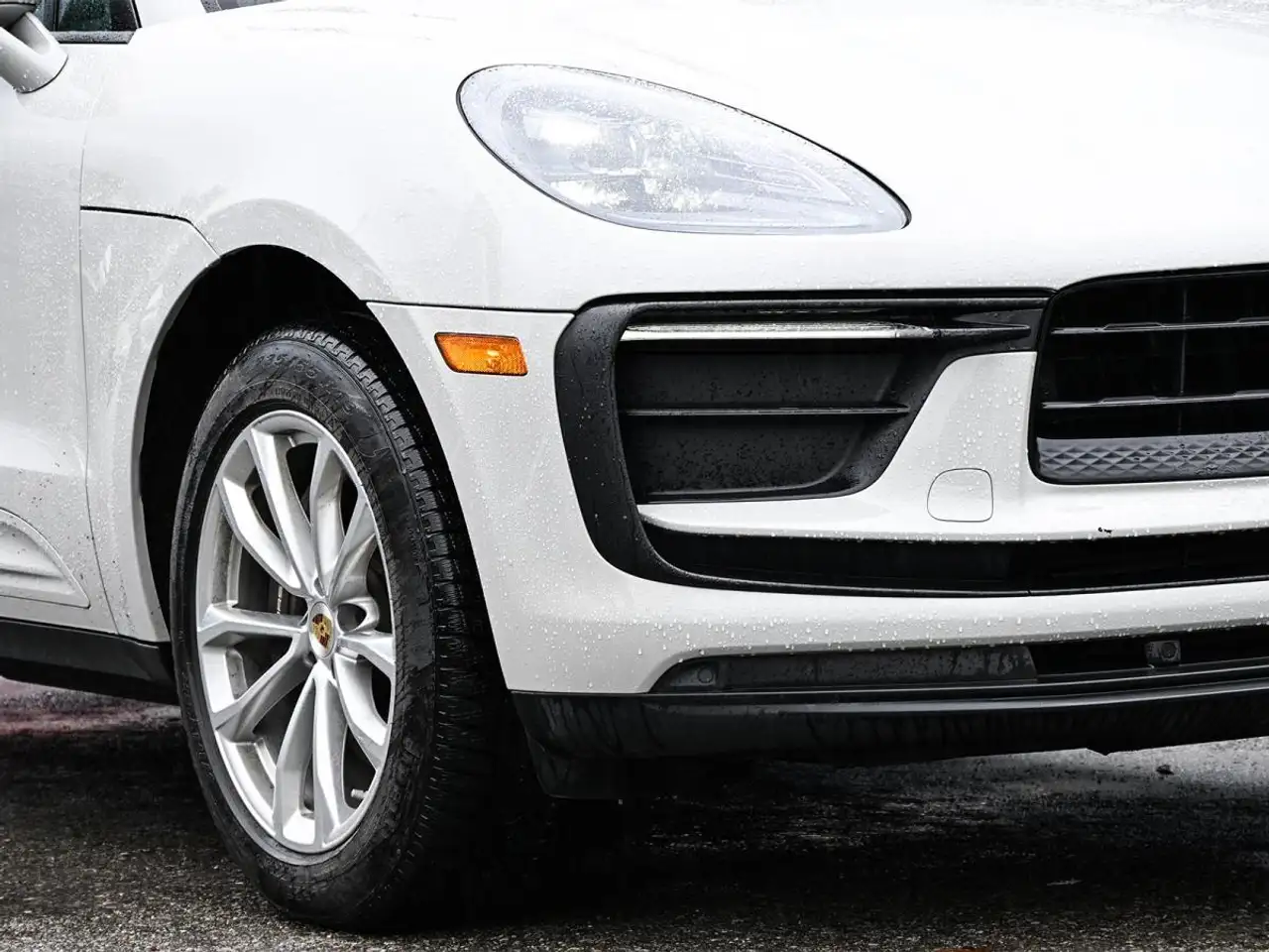 Porsche Macan снимка Porsche Macan