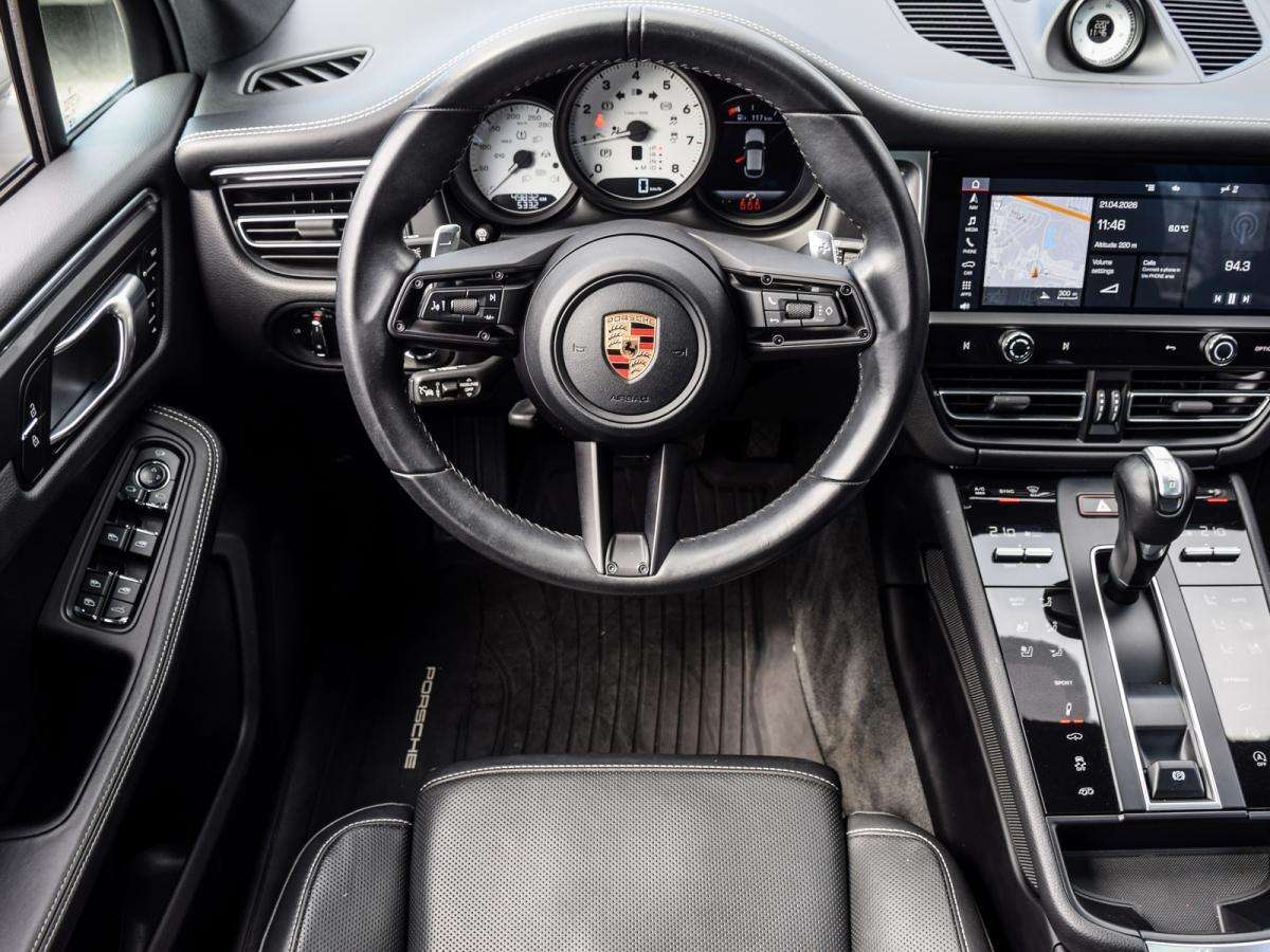 2023 Porsche Macan AWD | Clean CarFax | Certified thumb 20
