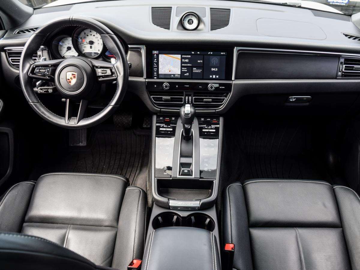 2023 Porsche Macan AWD | Clean CarFax | Certified thumb 19