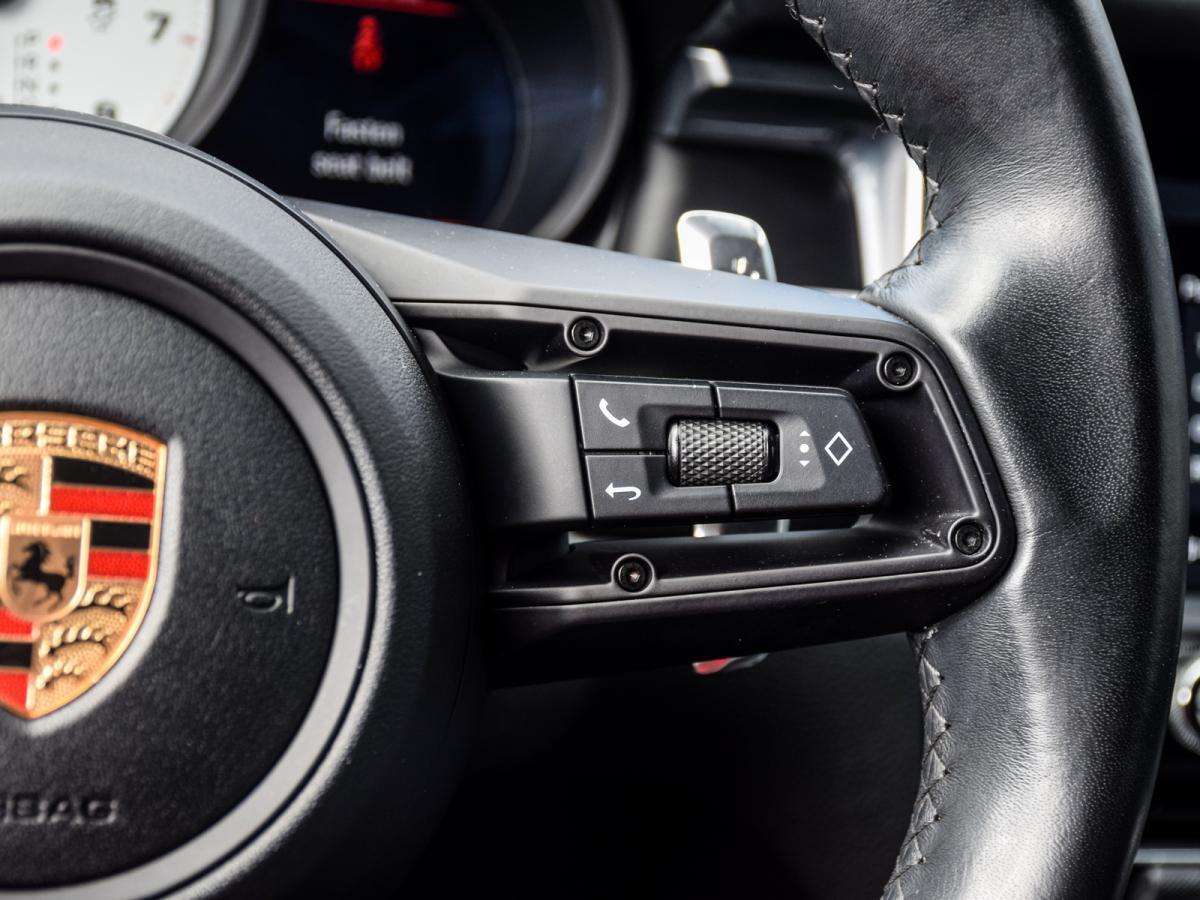 2023 Porsche Macan AWD | Clean CarFax | Certified thumb 29