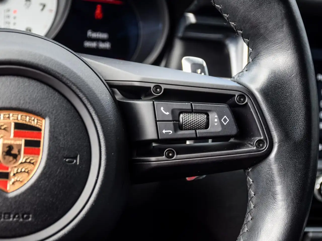 Porsche Macan снимка Porsche Macan