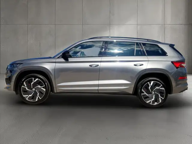 Skoda Kodiaq view 3