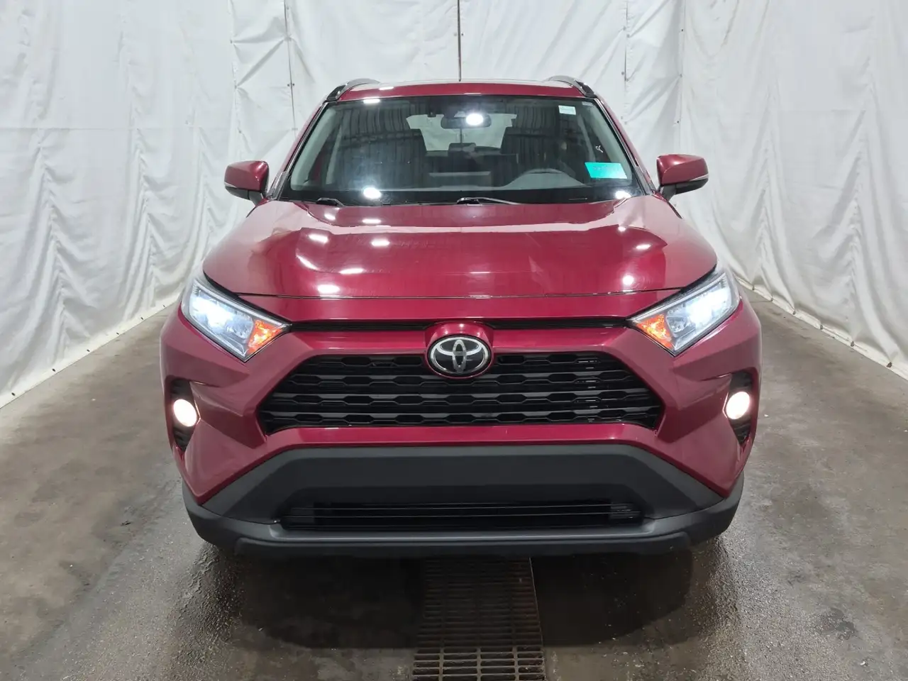 Toyota RAV 4 снимка Toyota RAV 4