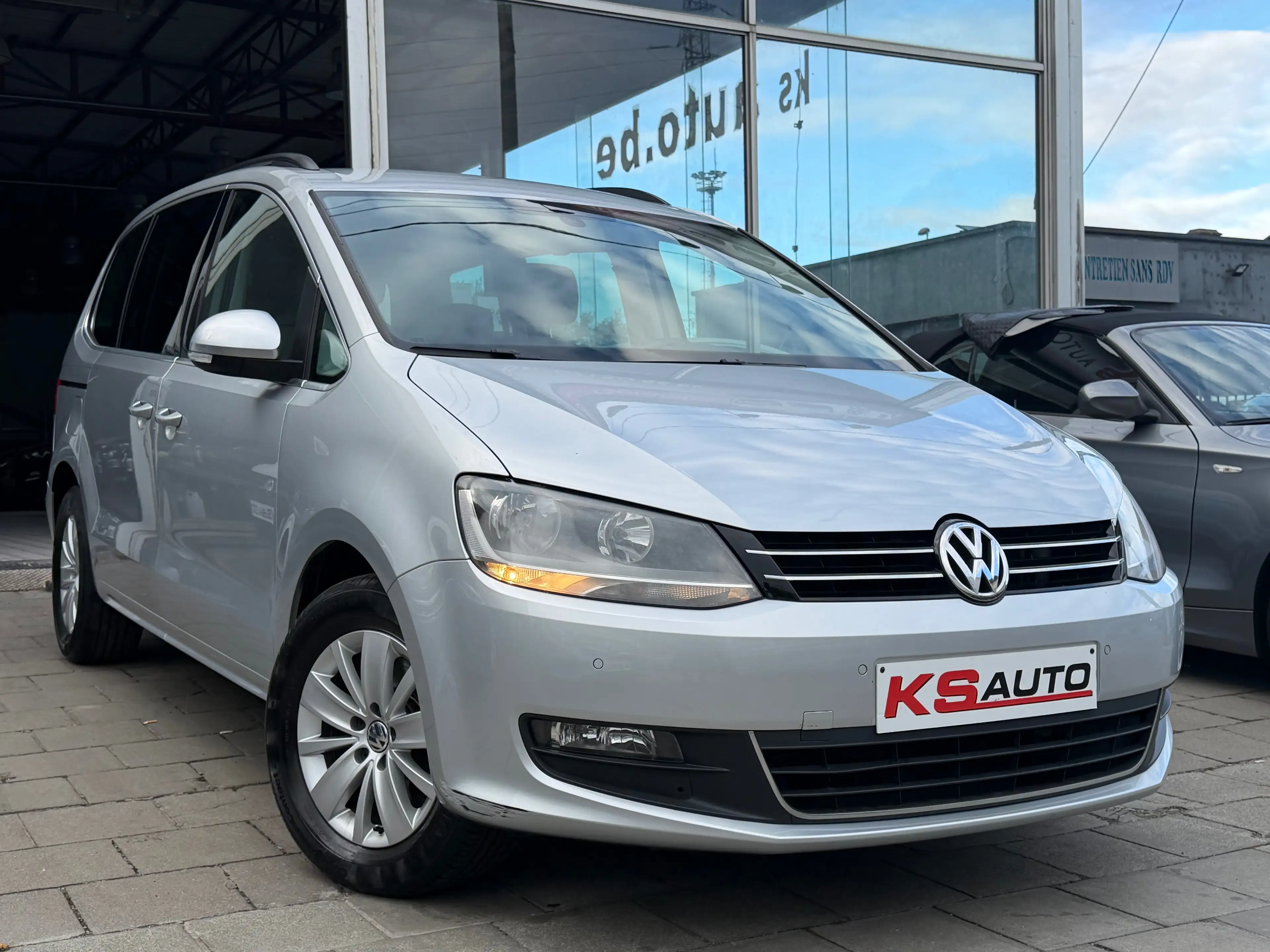 Volkswagen Sharan 2.0 CR TDi Highline/127.002KM/CLIM AUTO/NAVI/7 PLACES — photo 2