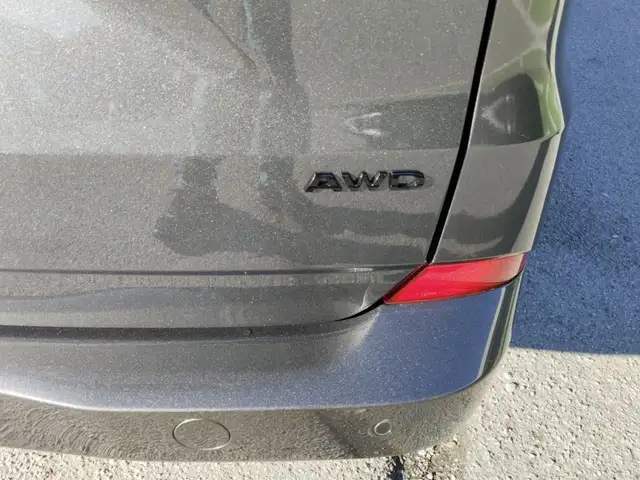 Ford Tourneo Custom Titanium 320 L1 2,0 136PS AT AWD 8 Sitze Ansicht 15