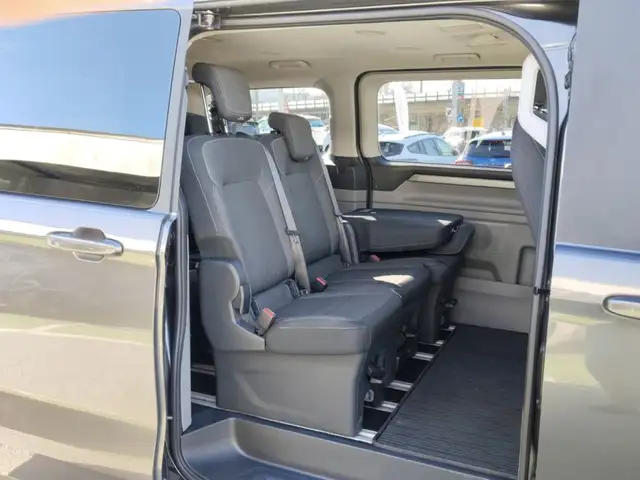 Ford Tourneo Custom Titanium 320 L1 2,0 136PS AT AWD 8 Sitze Ansicht 13