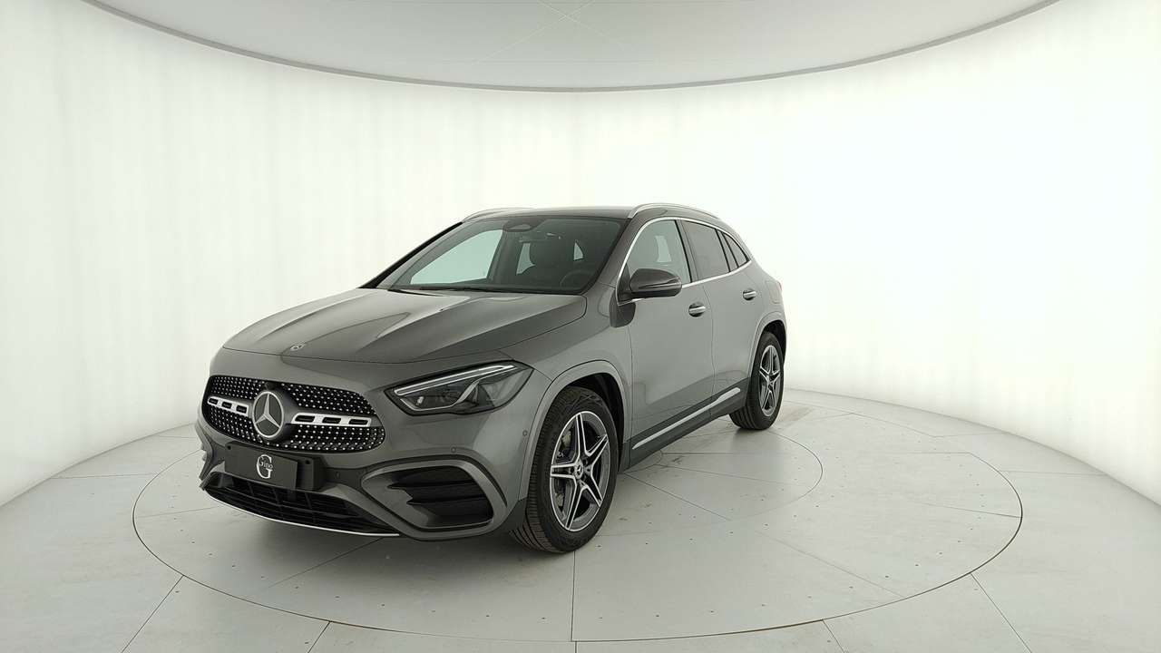 Mercedes-Benz GLA 200 d automatic
