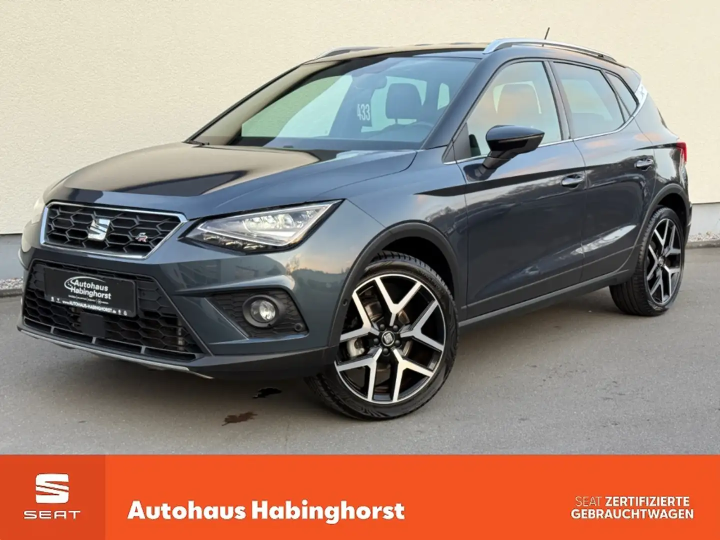 SEAT Arona 1.0 TSI FR Beats ACC Navi Kessy PDC 18Alu Grau - 1