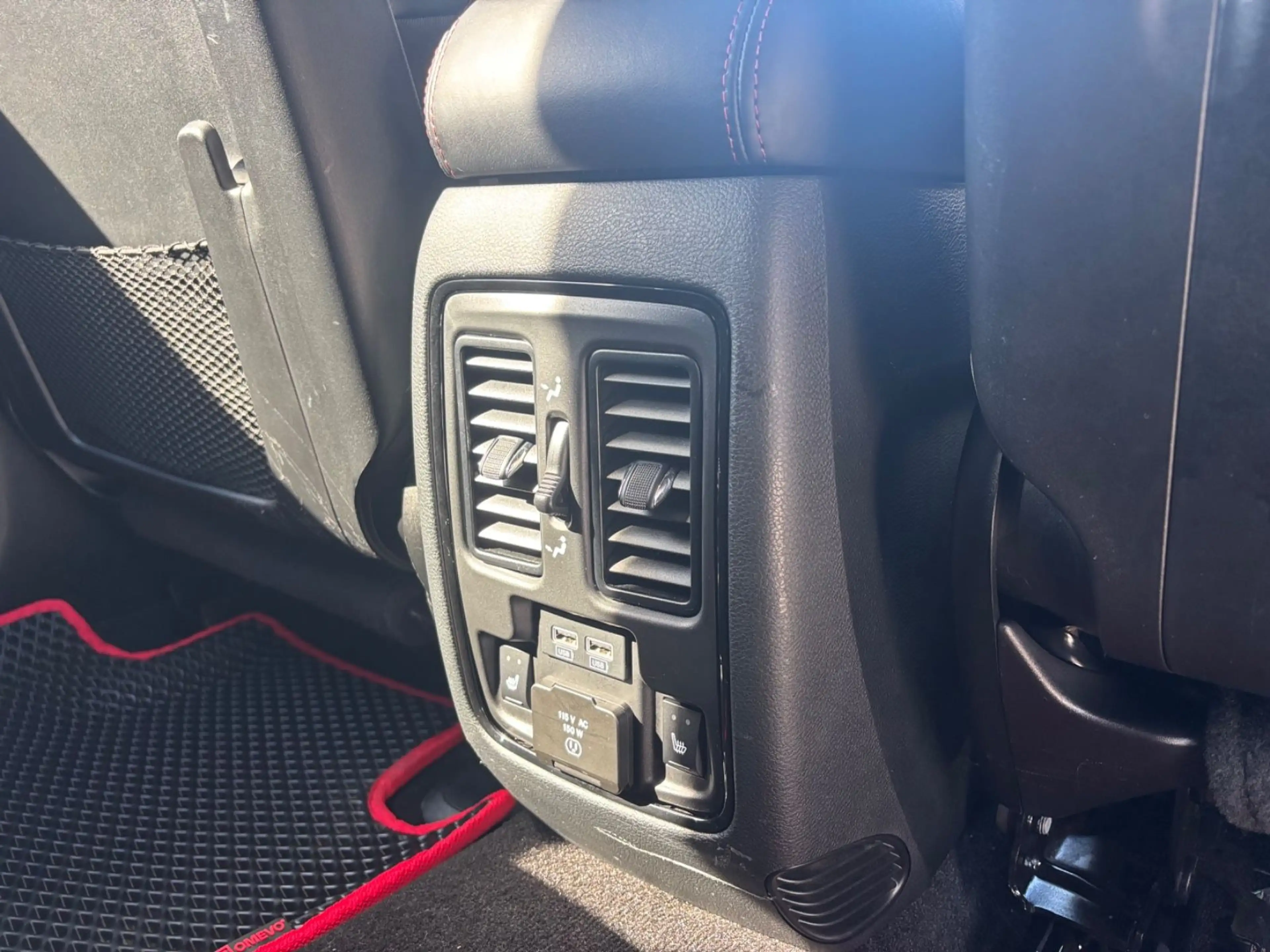 Dodge Durango 5.7 R/T Direktimport Unfallfrei LPG — photo 21