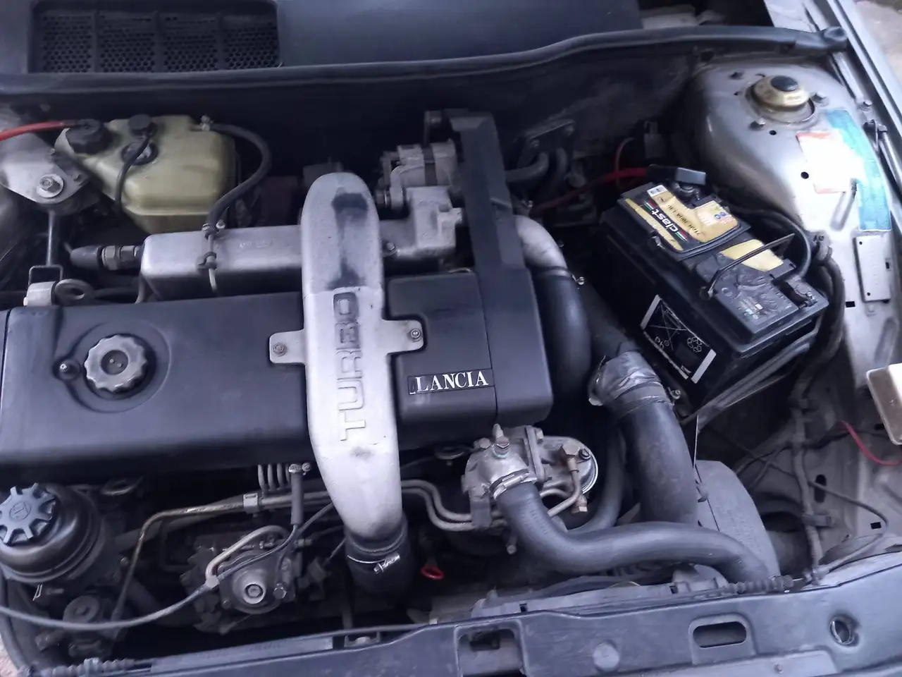 Lancia Thema 2.4 tds, foto 5