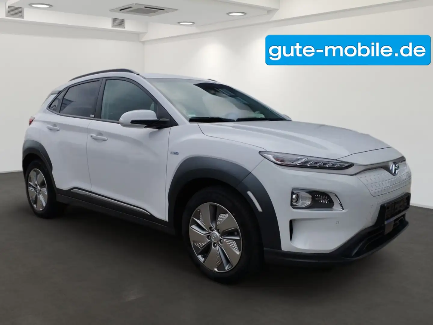 Hyundai KONA Style Elektro 2WD Weiß - 1