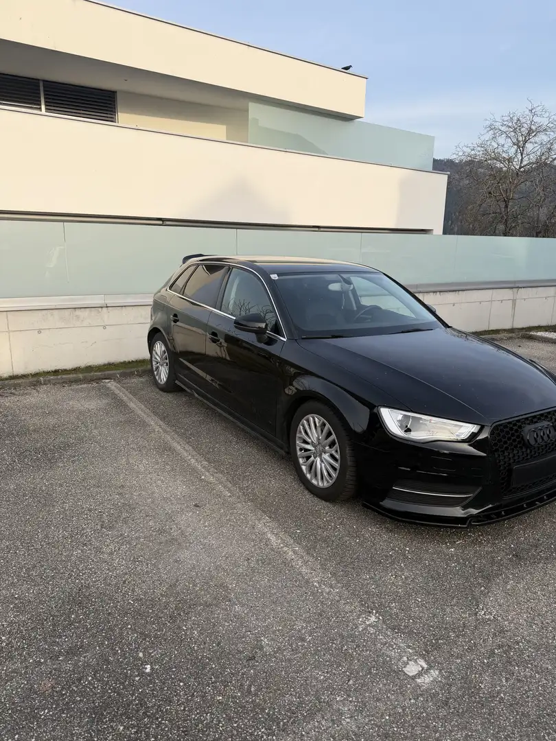 Audi A3 1.6 TDI Sportback Attraction - 2