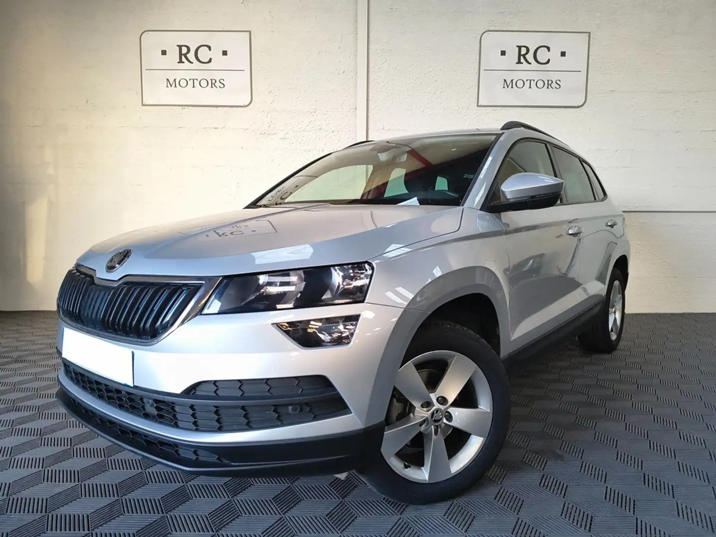 Skoda Karoq Karoq 1.5 TSI 150 ch ACT DSG7 Business Argent - 1