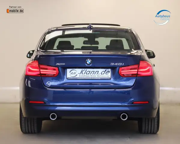 BMW 3 Series view 7