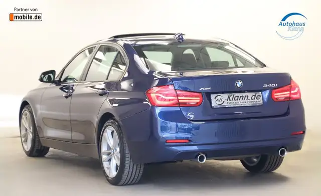 BMW 3 Series view 8
