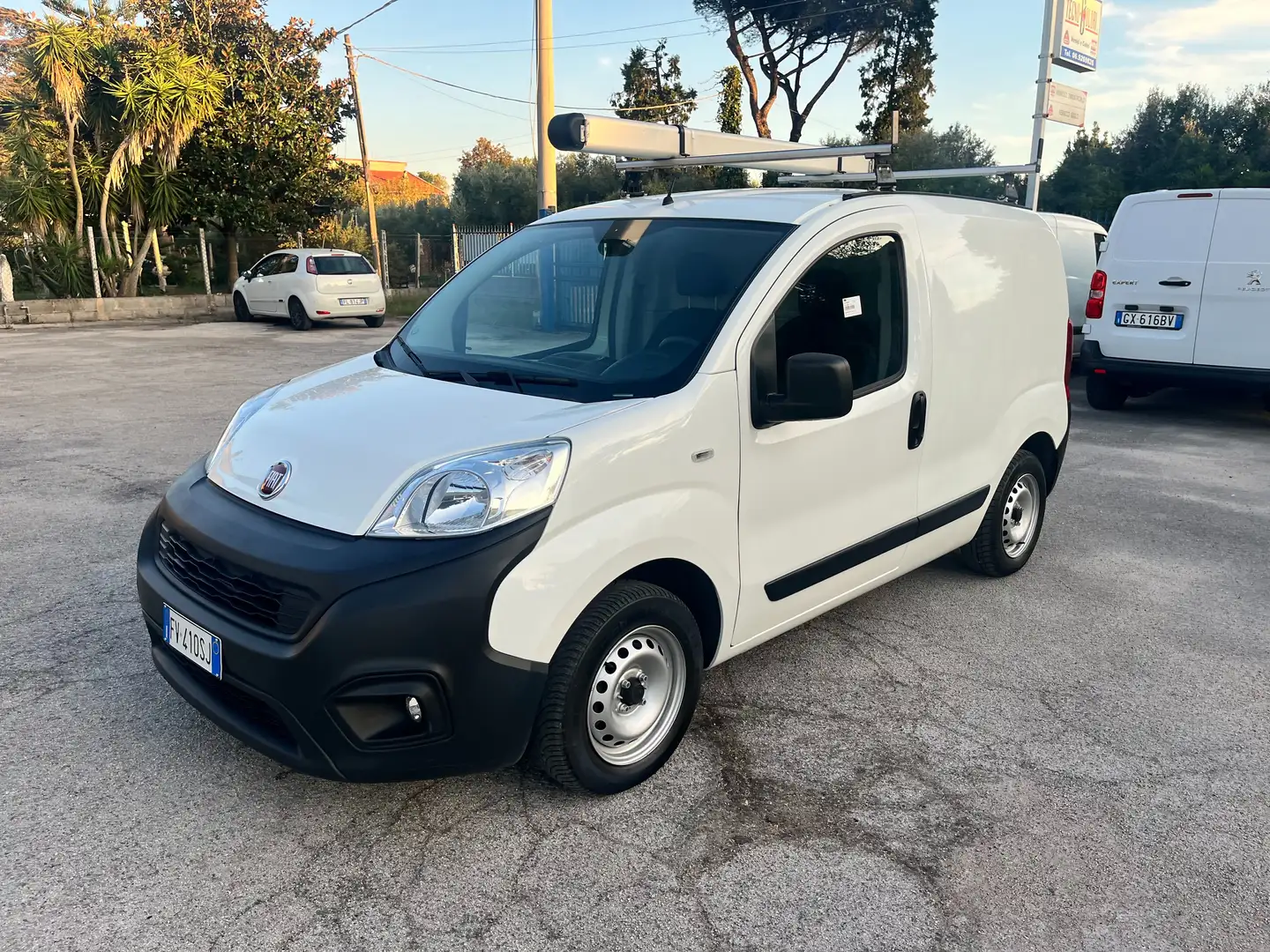 Fiat Fiorino FIORINO 1.3 MJT 80CV CARGO Blanc - 1