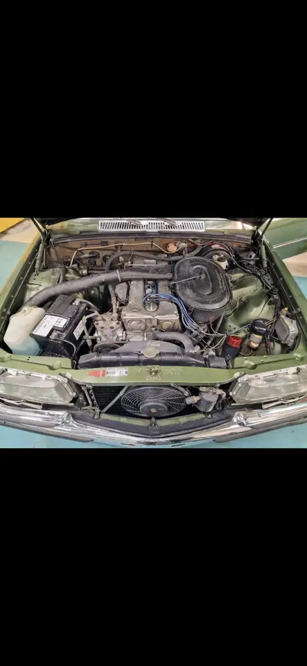 Mercedes-Benz W 114/115 Strich-Acht Aus Italien !, foto 10