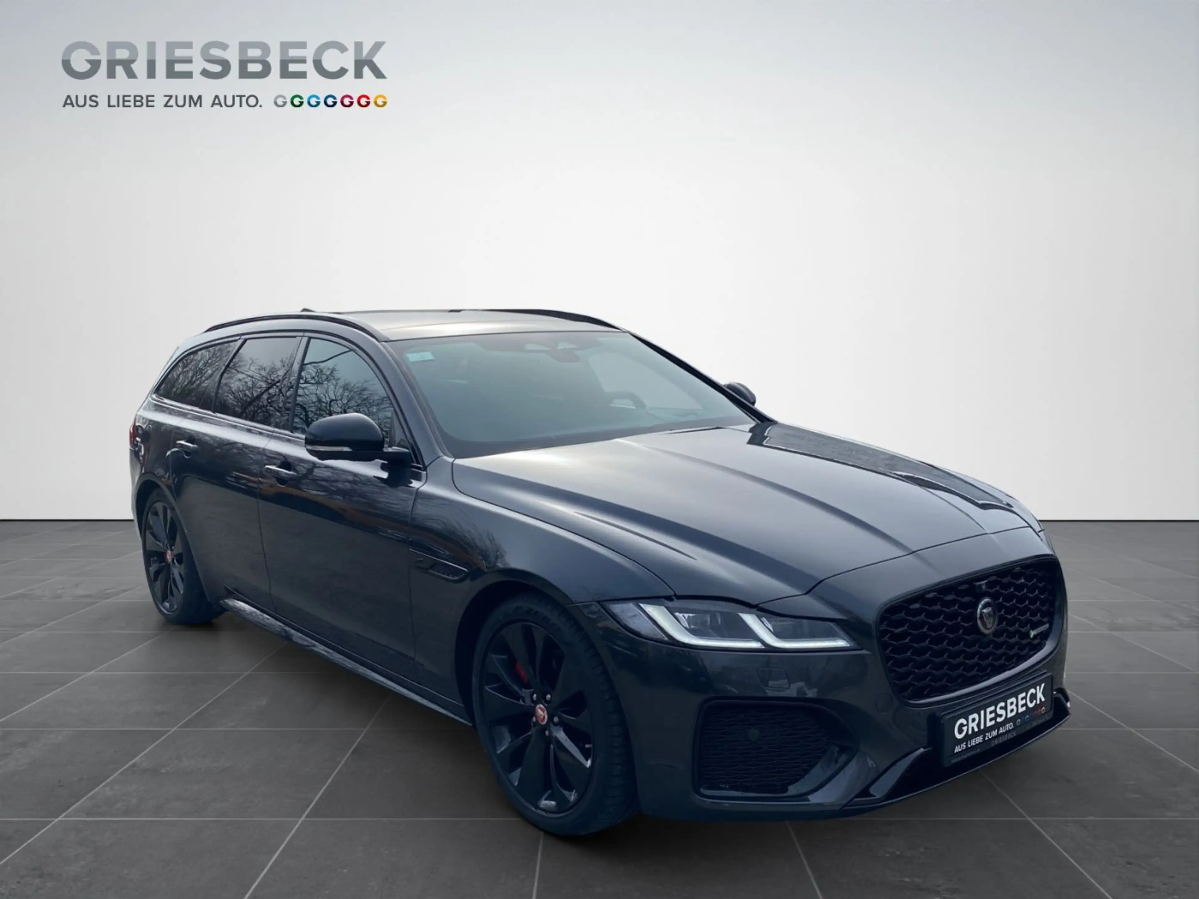 Jaguar XF Sportbrake R-Dynamic AWD Dynamic Black — photo 6