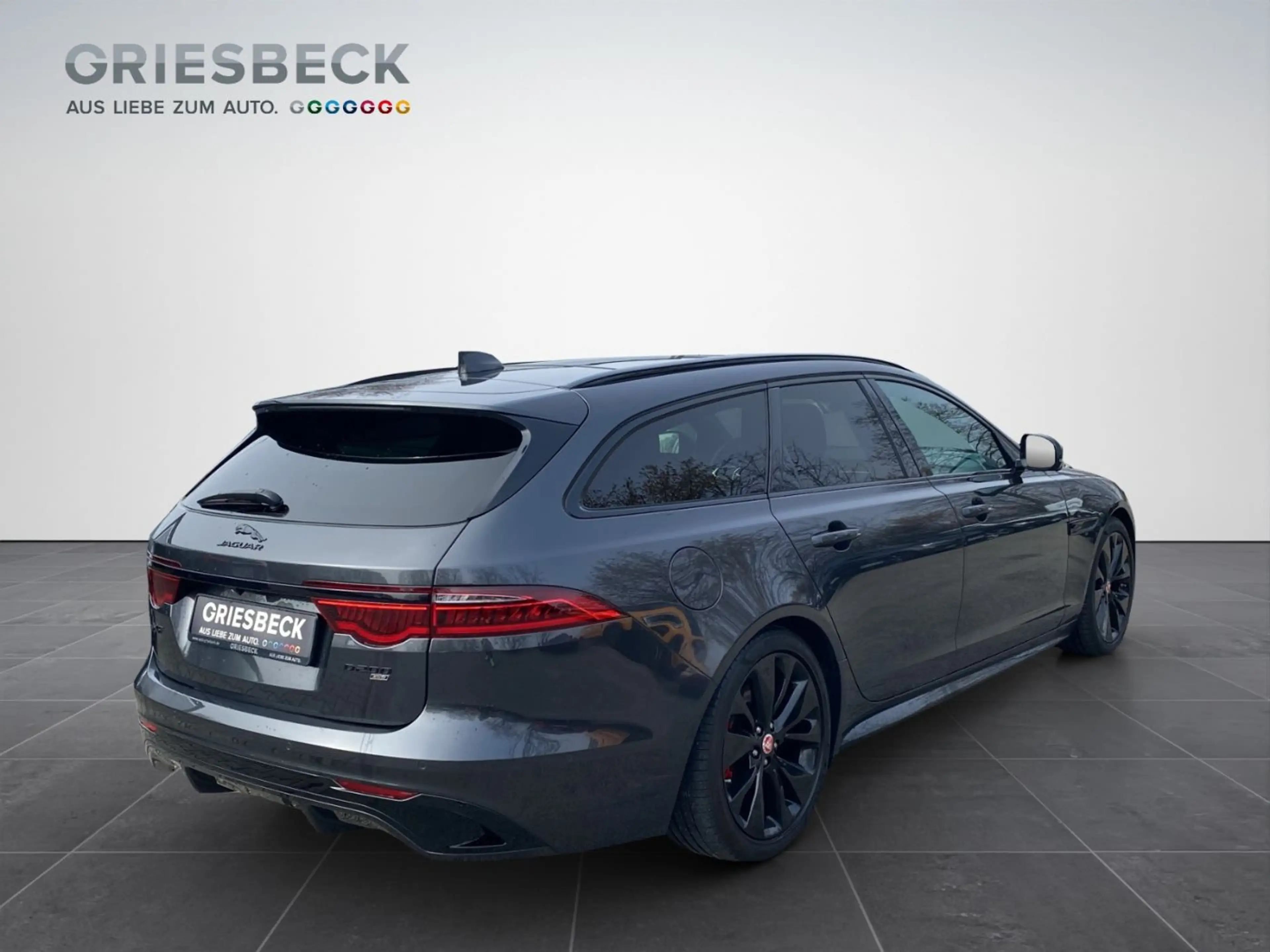 Jaguar XF Sportbrake R-Dynamic AWD Dynamic Black — photo 5
