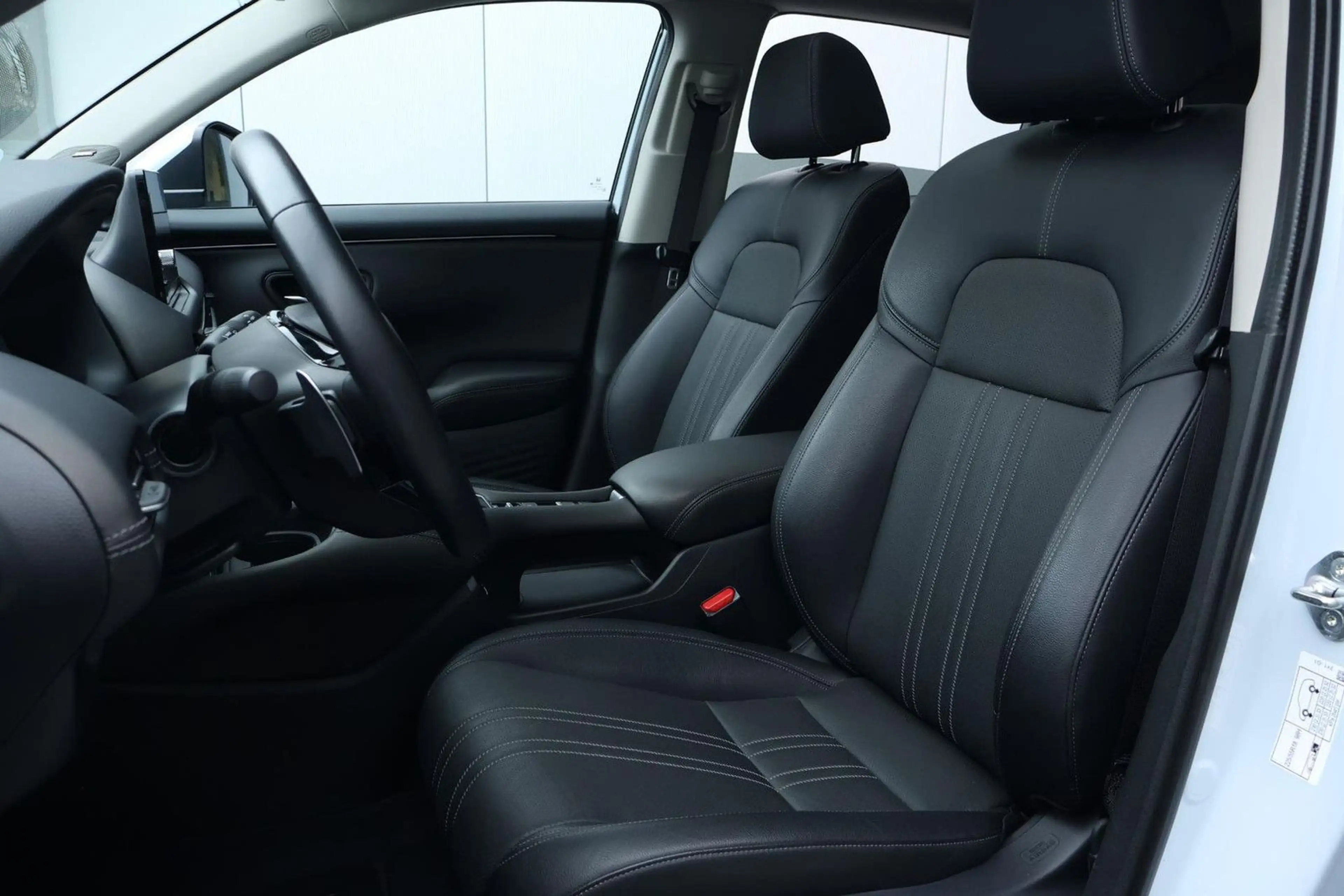 Honda ZR-V 2.0 e:HEV Advance / Pano / Adaptive cruise — photo 10