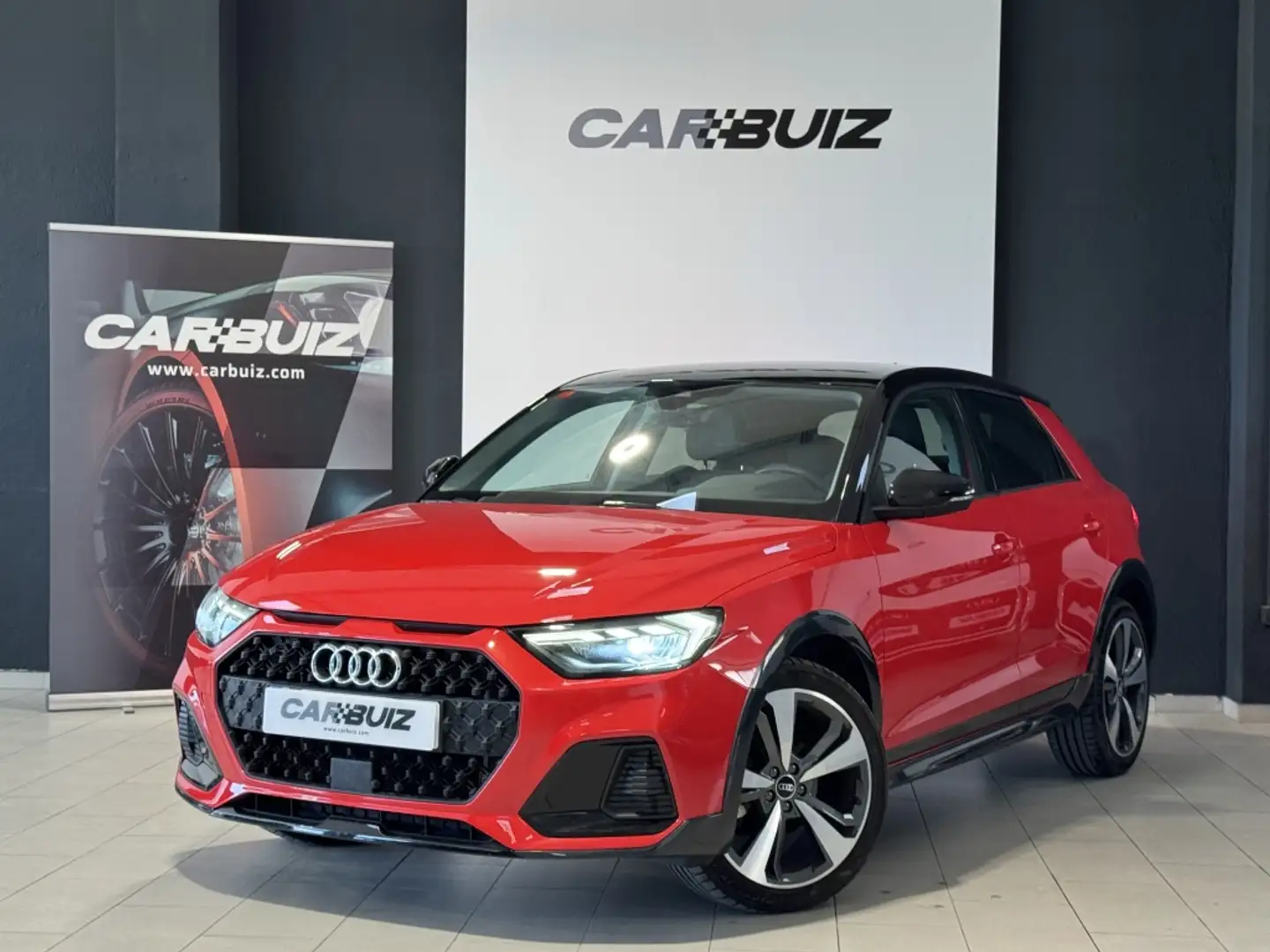 Audi A1 30 TFSI Black line S tronic Roşu - 1