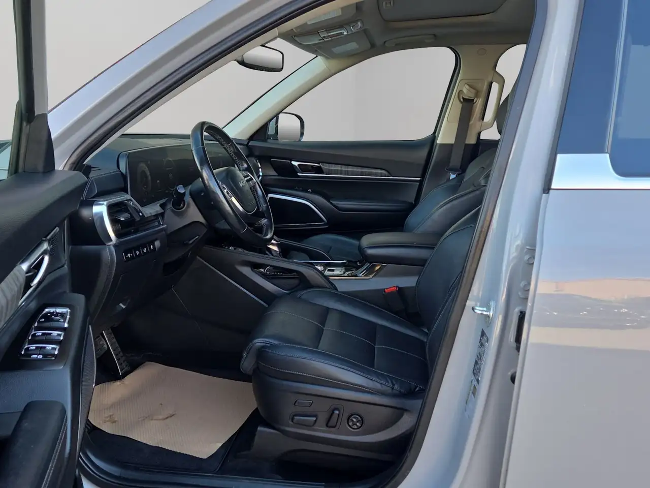 Kia Telluride снимка Kia Telluride