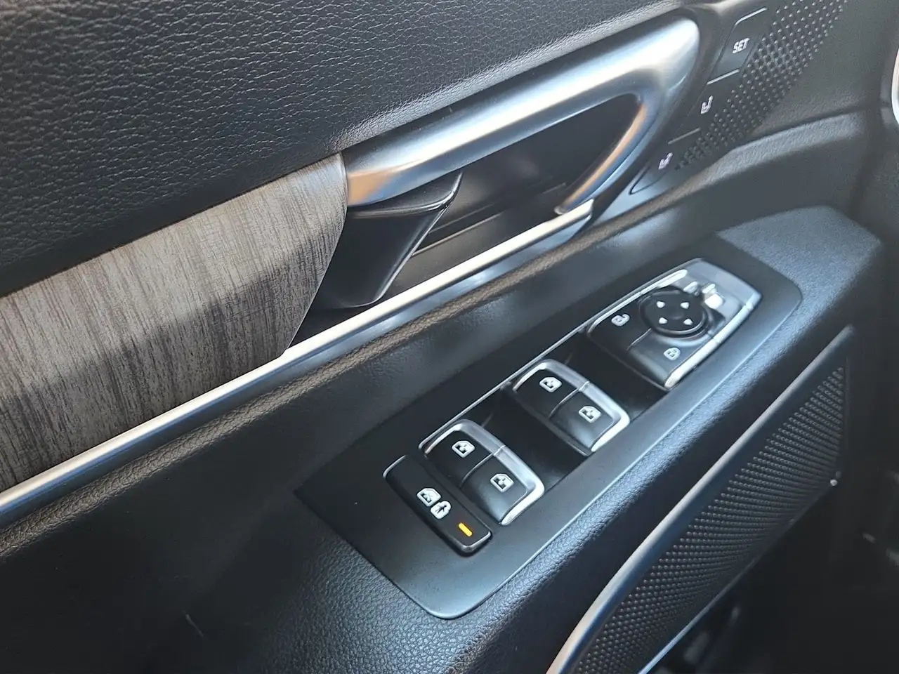 Kia Telluride снимка Kia Telluride