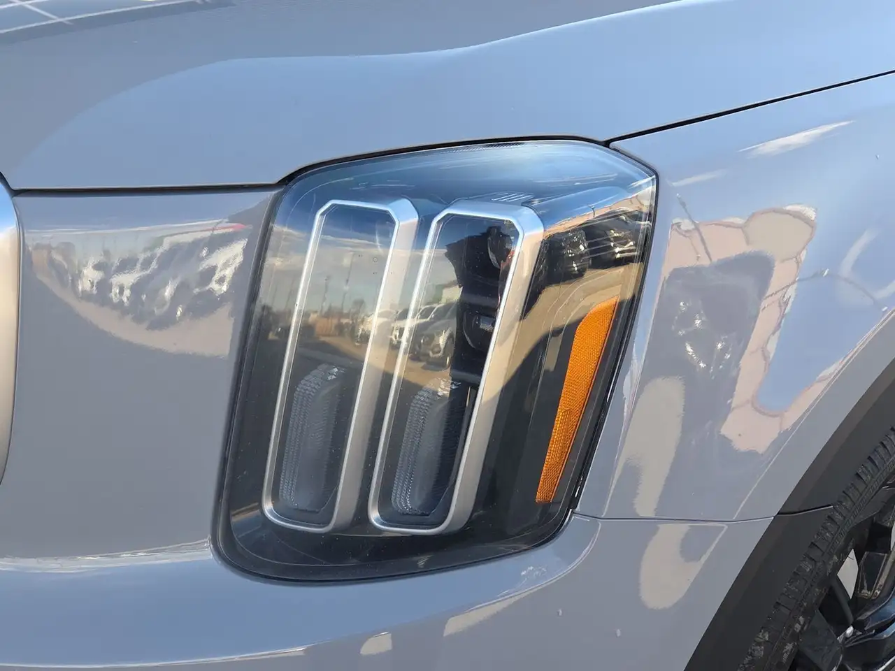 Kia Telluride снимка Kia Telluride