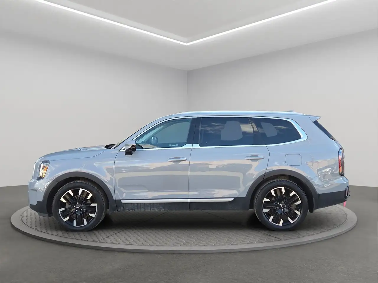 Kia Telluride снимка Kia Telluride