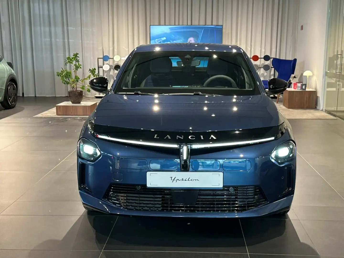 Lancia Ypsilon Edizione limitata Cassina Blauw - 2