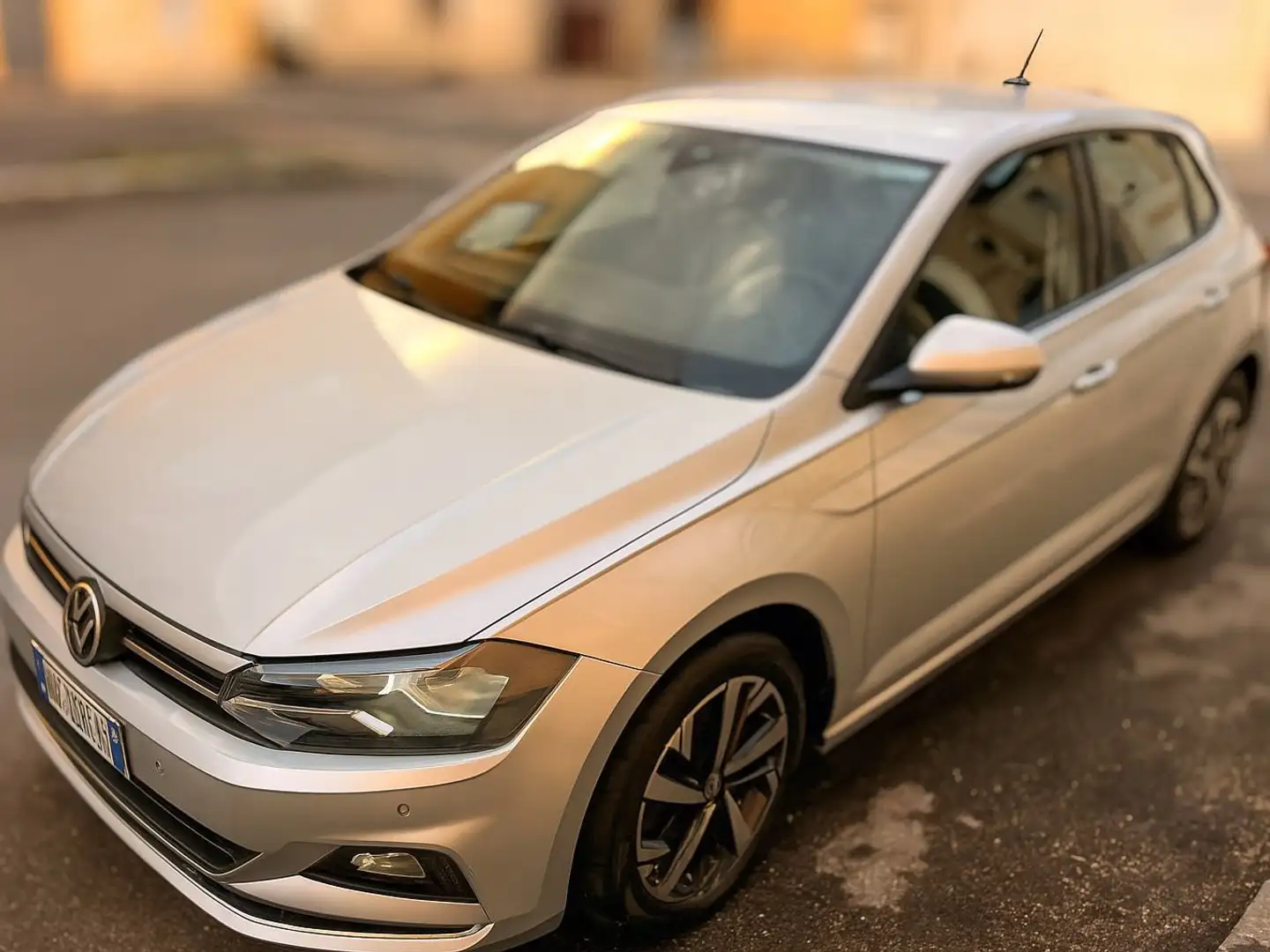 Volkswagen Polo Polo 5p 1.0 tgi Highline 90cv my19 Argento - 2