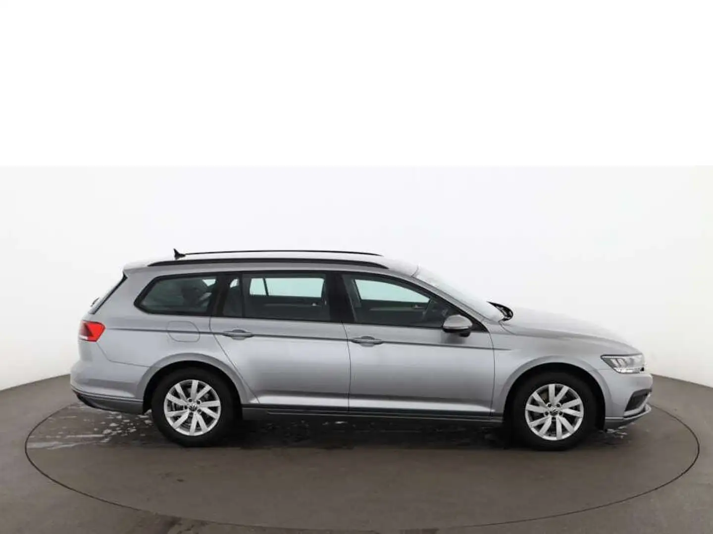 Volkswagen Passat Variant 2.0 TDI Aut LED RADAR NAVI SITZHZG Gris - 2