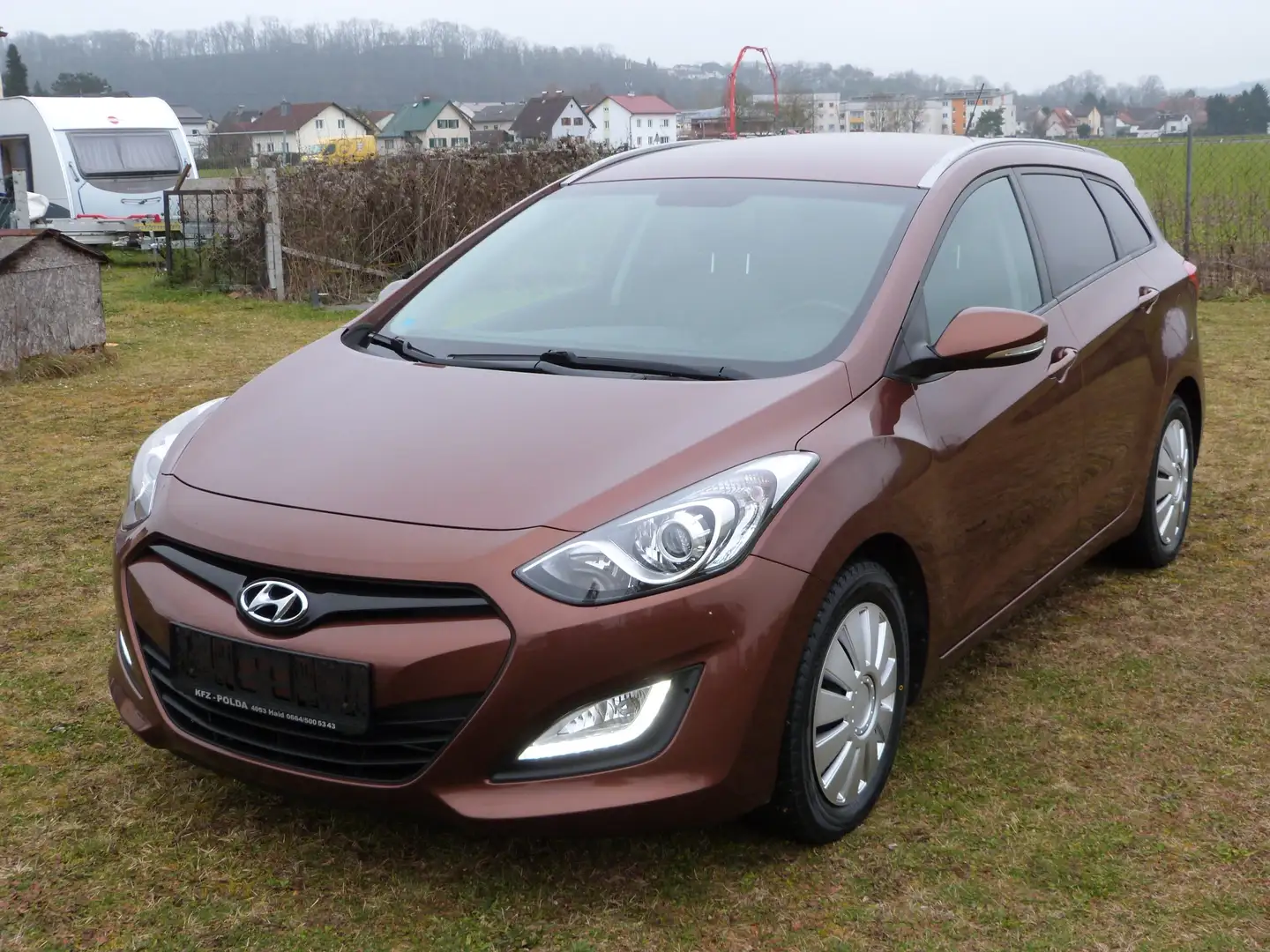 Hyundai i30 1,4CVVT Europe Classic  1-HAND Braun - 1