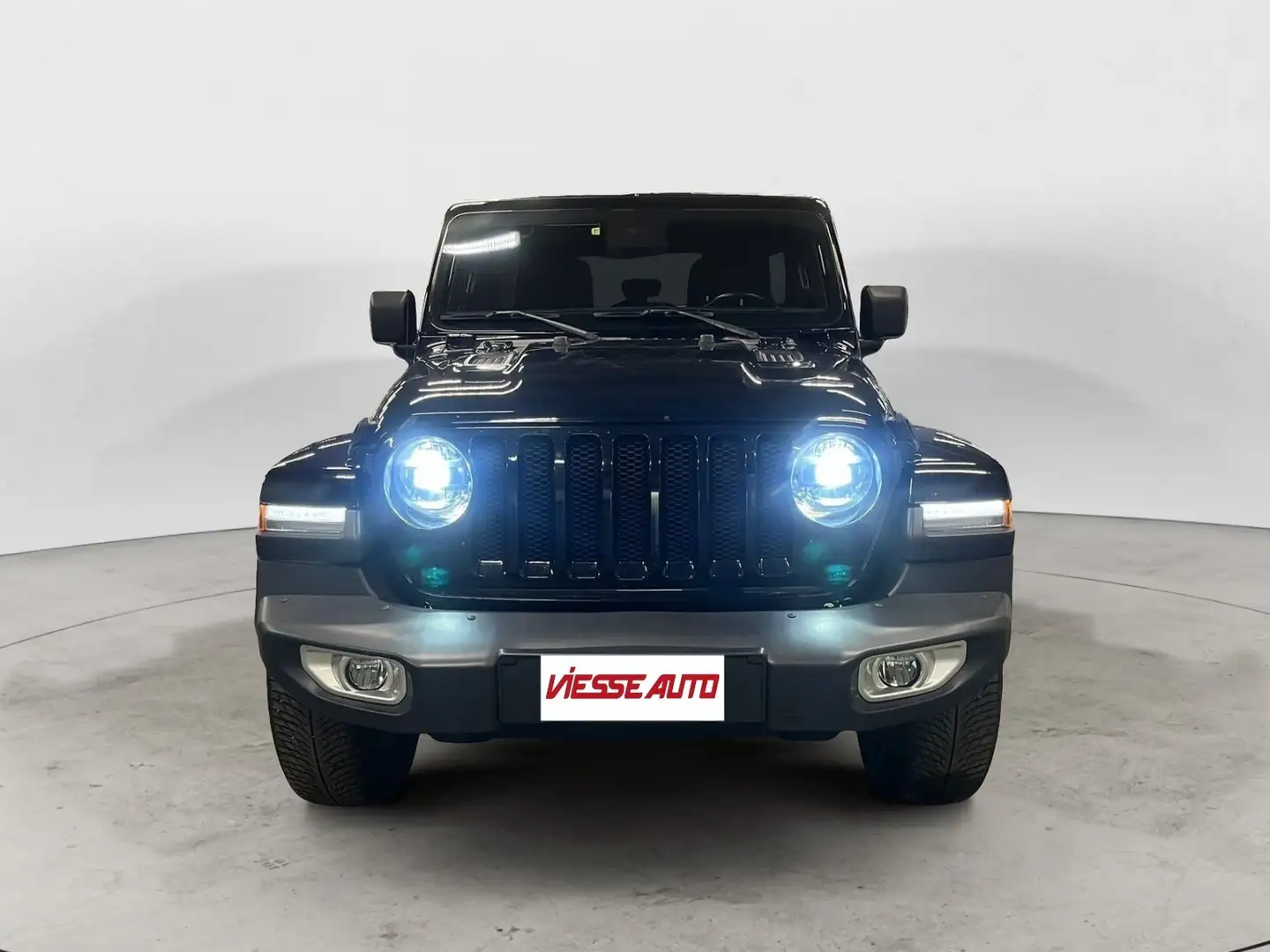 Jeep Wrangler Unlimited 2.2 mjt II Sahara auto Schwarz - 2