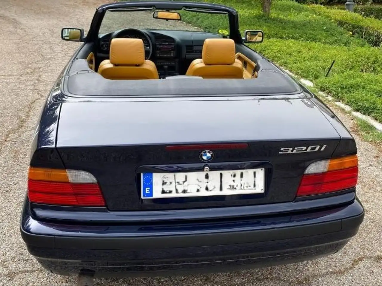 BMW 320i Cabriolet SE SE, foto 3