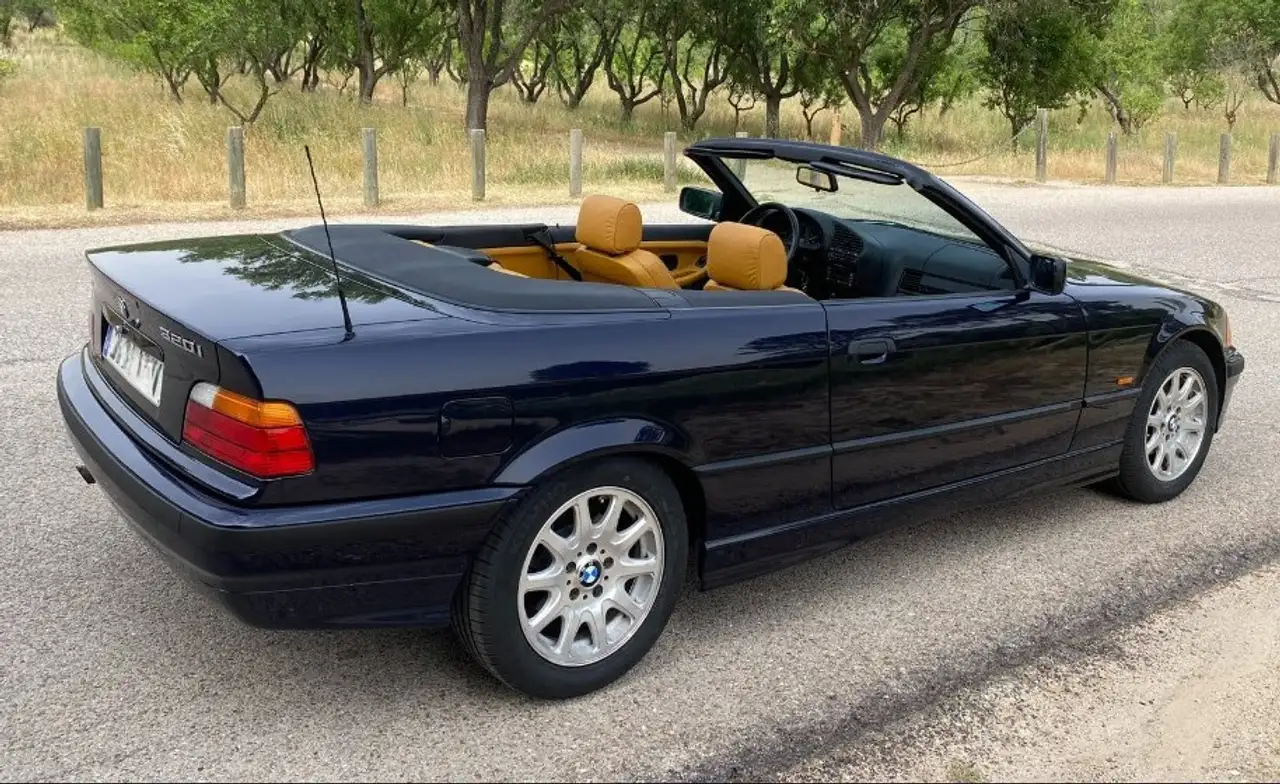 BMW 320i Cabriolet SE SE, foto 8
