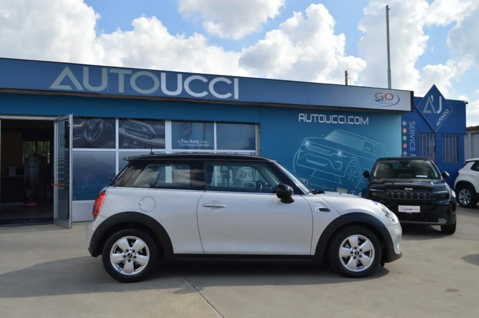 MINI Cooper 1.5 Cooper Argent - 2