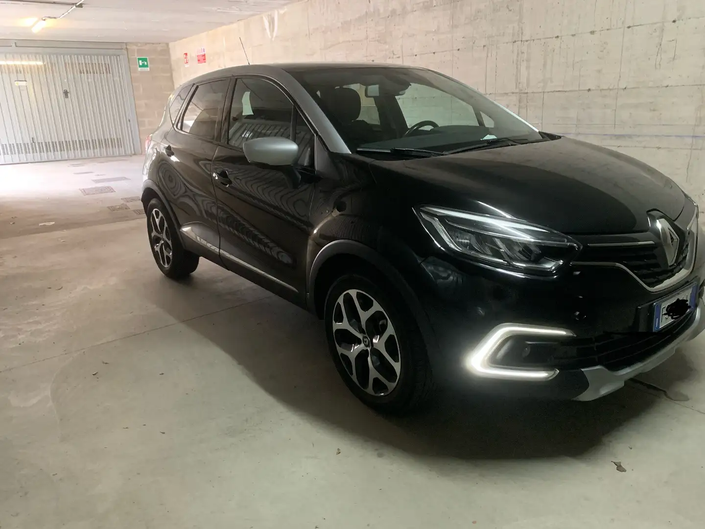 Renault Captur 0.9 tce sport - 2