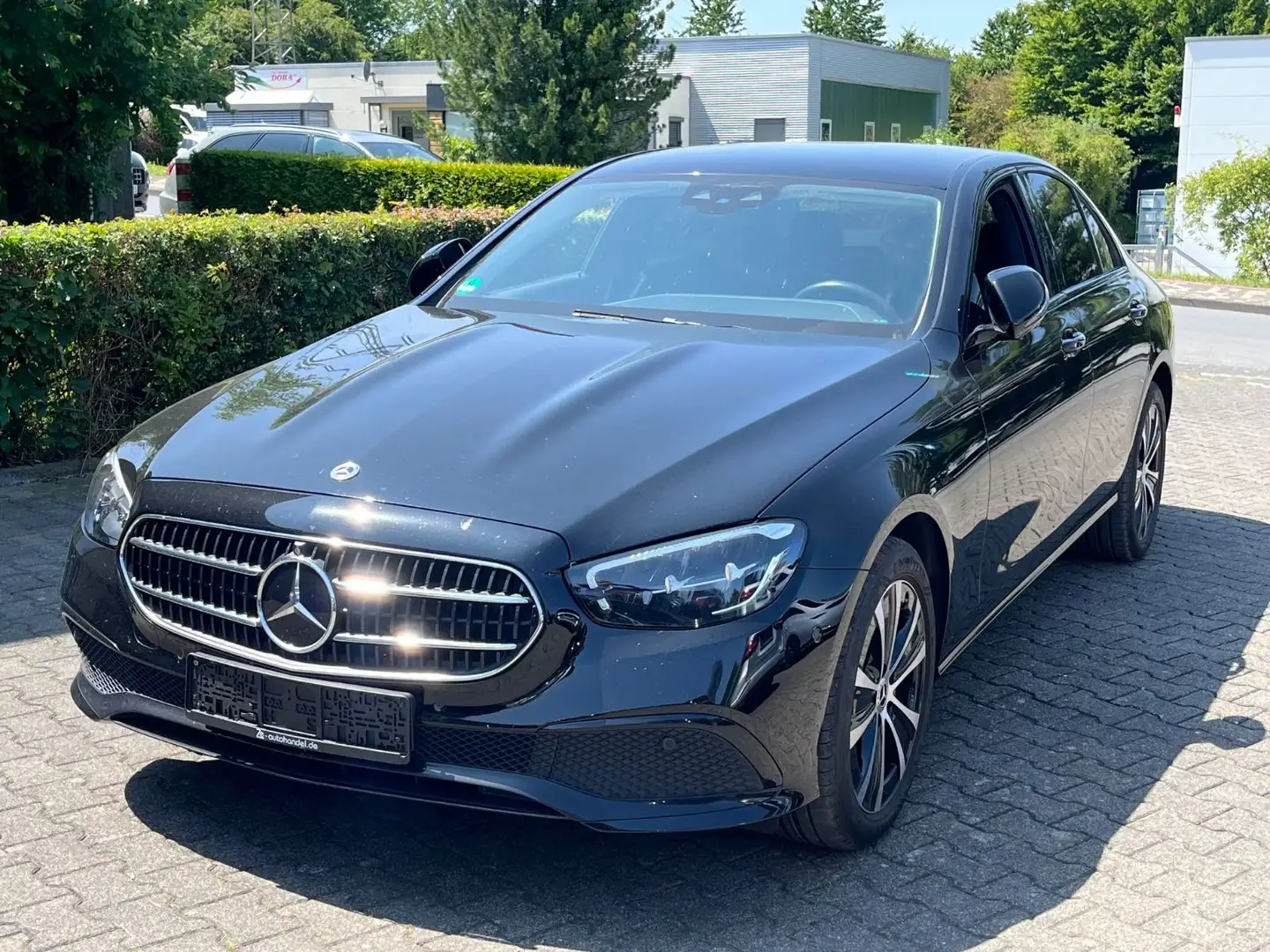 Mercedes-Benz E 300 de Avantgarde Night Wide LED Distronic 360* Schwarz - 1