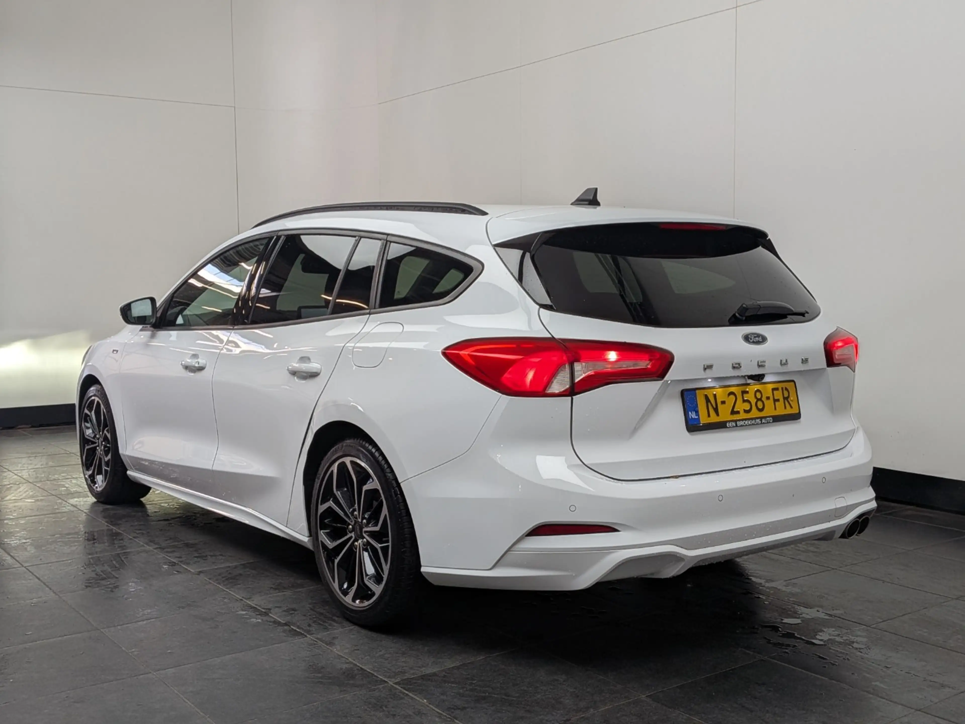 Ford Focus Wagon 1.0 EcoBoost ST Line Business | Stoel- Stuur — photo 5