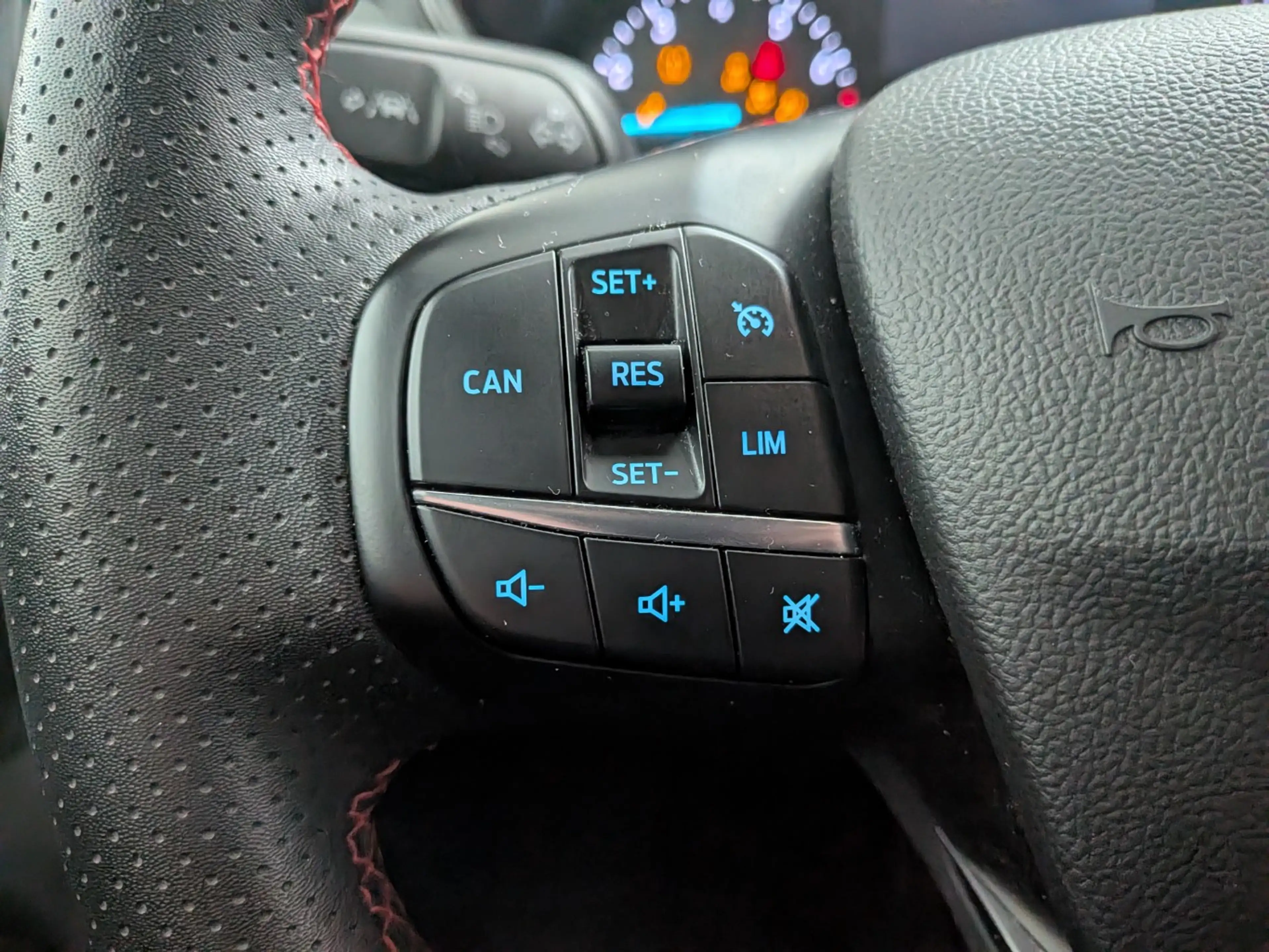 Ford Focus Wagon 1.0 EcoBoost ST Line Business | Stoel- Stuur — photo 12